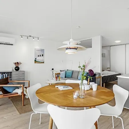 Stunning In With 1 Bedrooms And Wifi 2 Apartmán Gudhjem